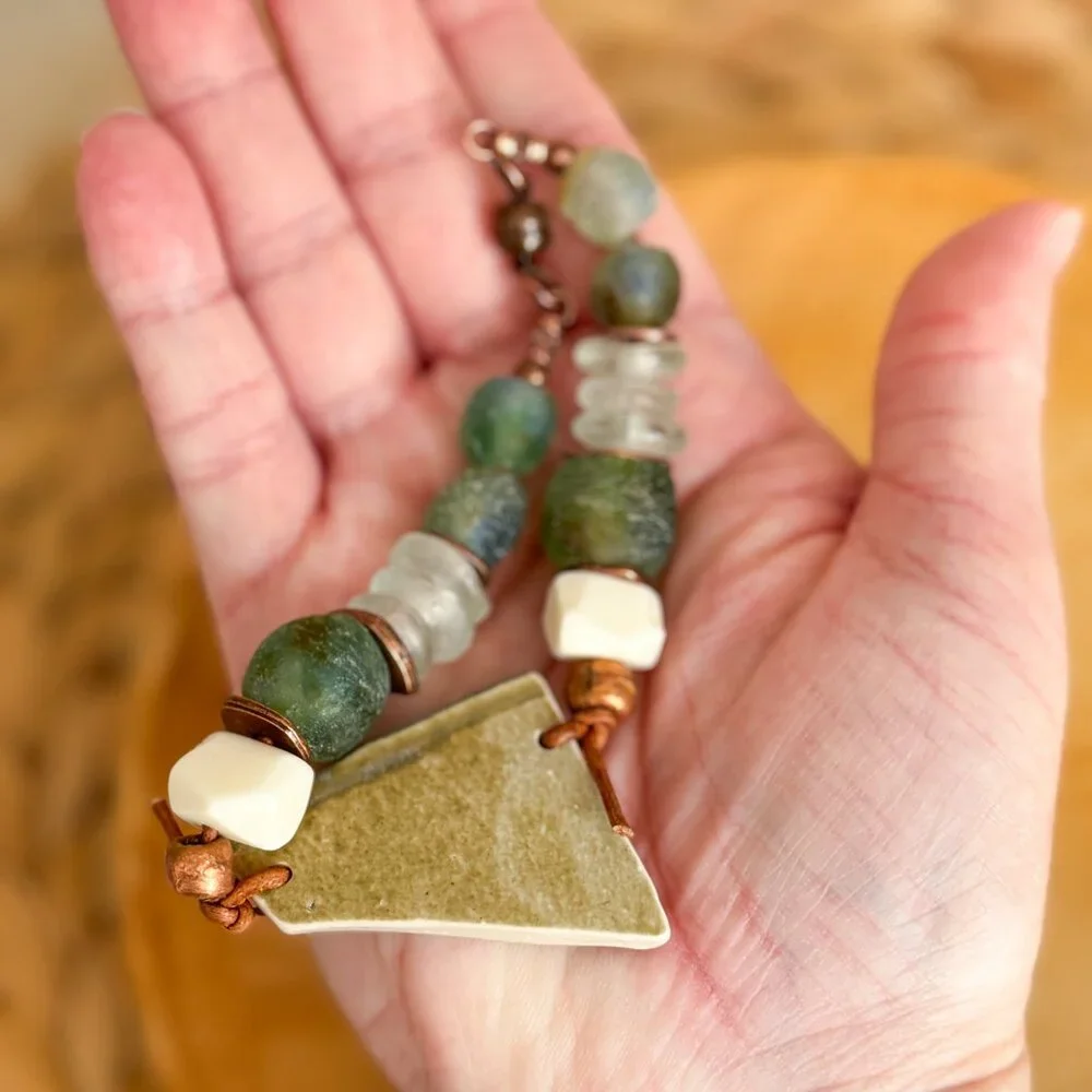 Handmade repurposed boho chunky bracelet - Picture 6 of 9